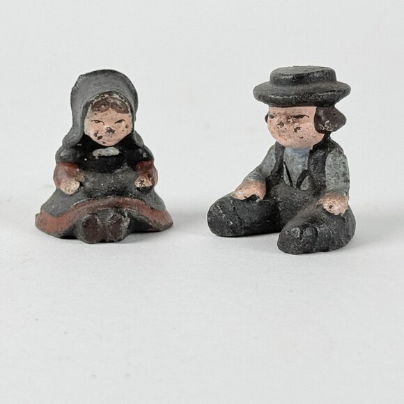 Vintage Cast Iron Amish Figurines Collectible Set of 2 Miniature Boy & Girl Rust - Picture 1 of 7